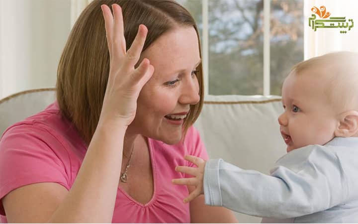 زبان اشاره نوزاد در هفته دوم هفت ماهگی